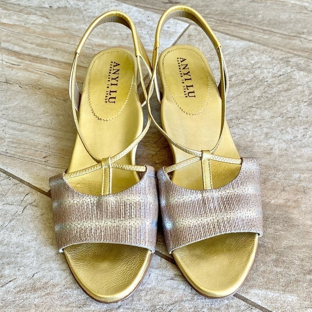 ANYI LU LINDA METALLIC WEDGE - Picture 2 of 11